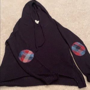 Blue sweater with hood